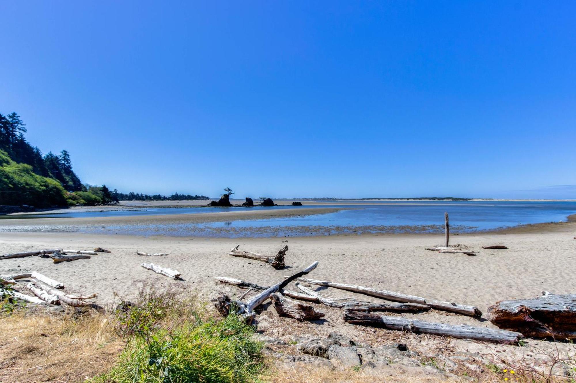 Apartmán Waters Edge Salishan Beach Pokoj fotografie